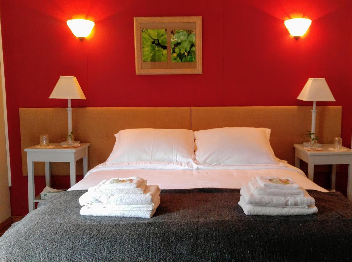 Pine Hill Arms Hotel מראה חיצוני תמונה